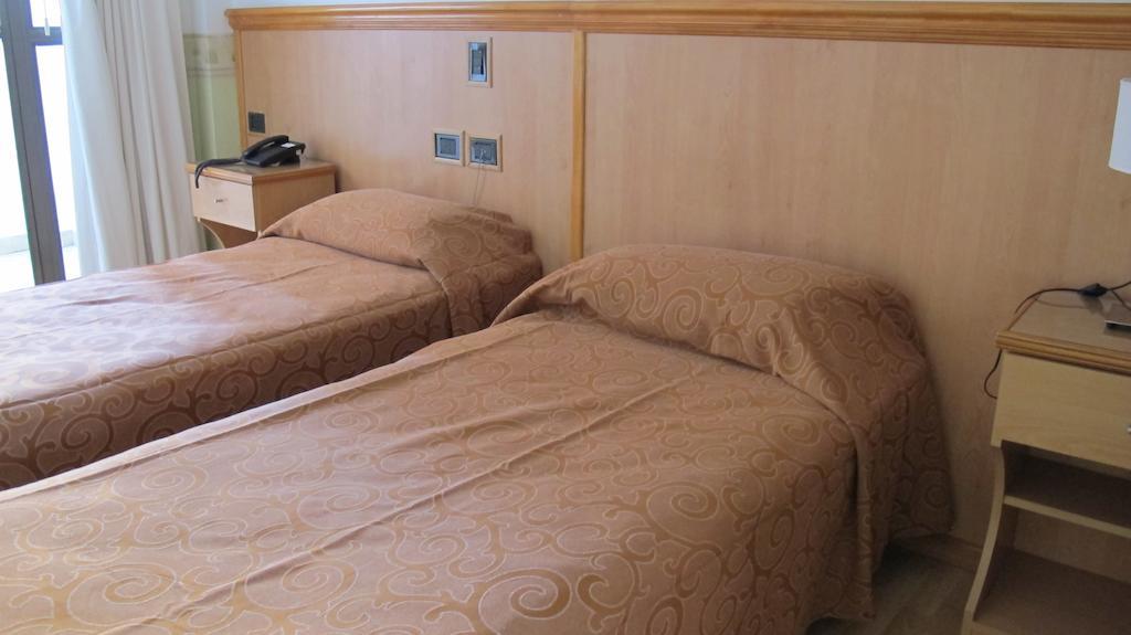Hotel Pedraza บัวโนสไอเรส ภายนอก รูปภาพ